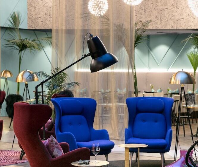 فندق Naumi  Auckland Airport