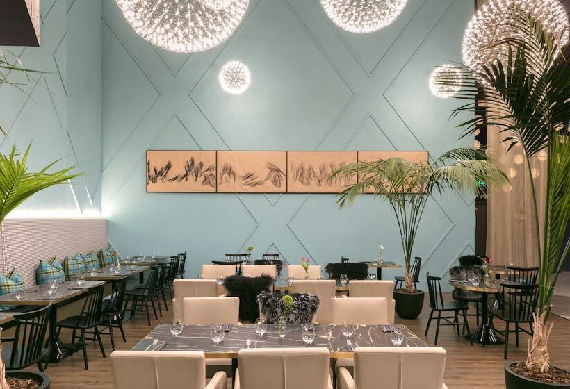 فندق Naumi  Auckland Airport