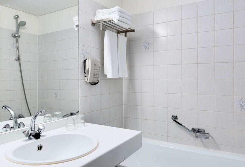 호텔 NH Arnhem Rijn