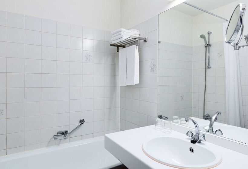 호텔 NH Arnhem Rijn