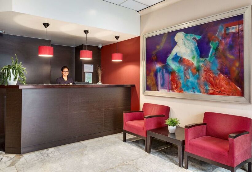 בית מלון כפרי NH Centre Utrecht