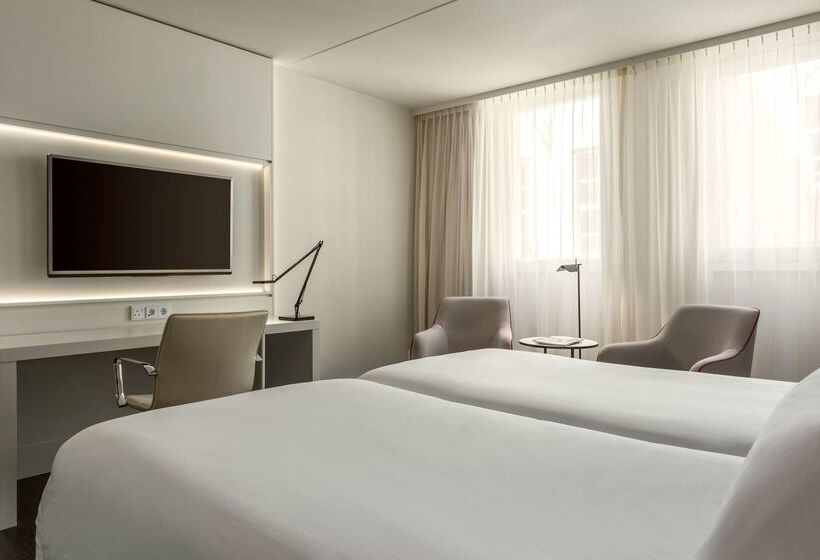 בית מלון כפרי NH Collection Amsterdam Barbizon Palace