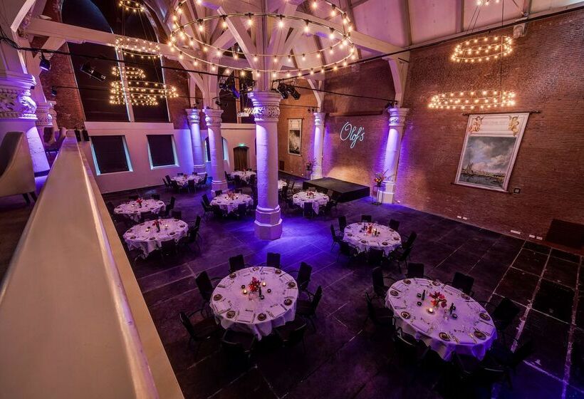 בית מלון כפרי NH Collection Amsterdam Barbizon Palace