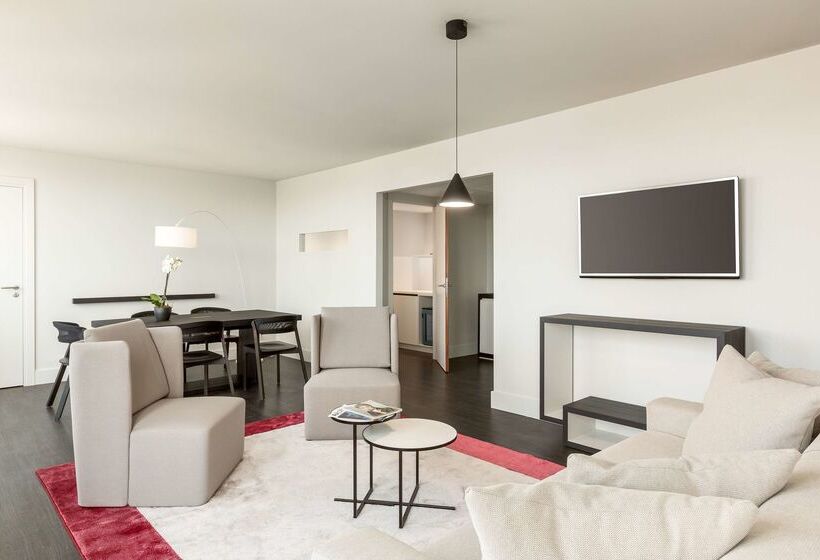 בית מלון כפרי NH Collection Amsterdam Barbizon Palace