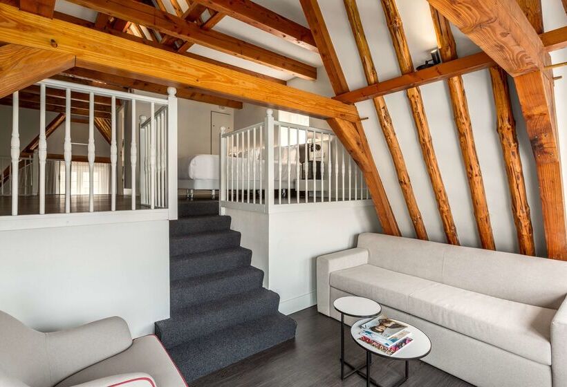 בית מלון כפרי NH Collection Amsterdam Barbizon Palace