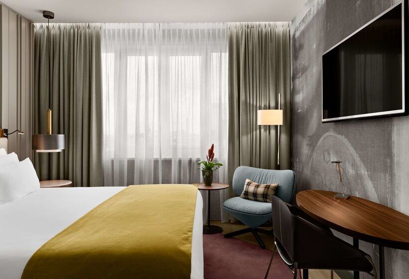 فندق NH Collection Amsterdam Flower Market