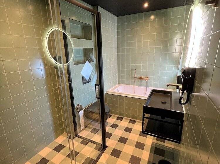 هتل Nicolaas Witsen