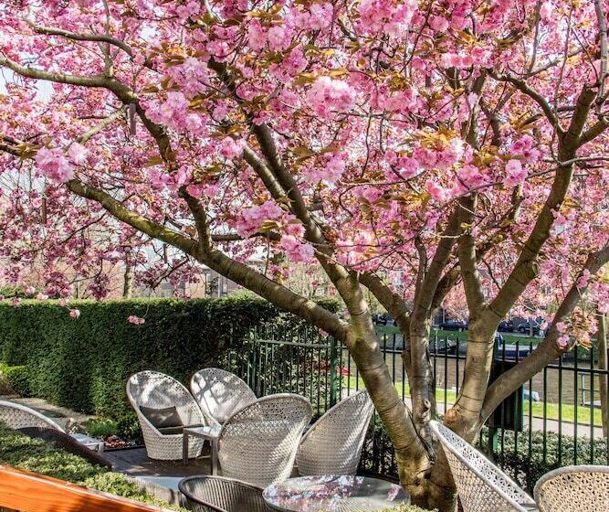 Okura Amsterdam – The Leading Hotels Of The World