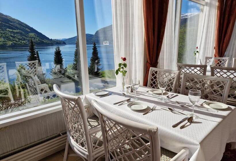 호텔 Olden Fjord