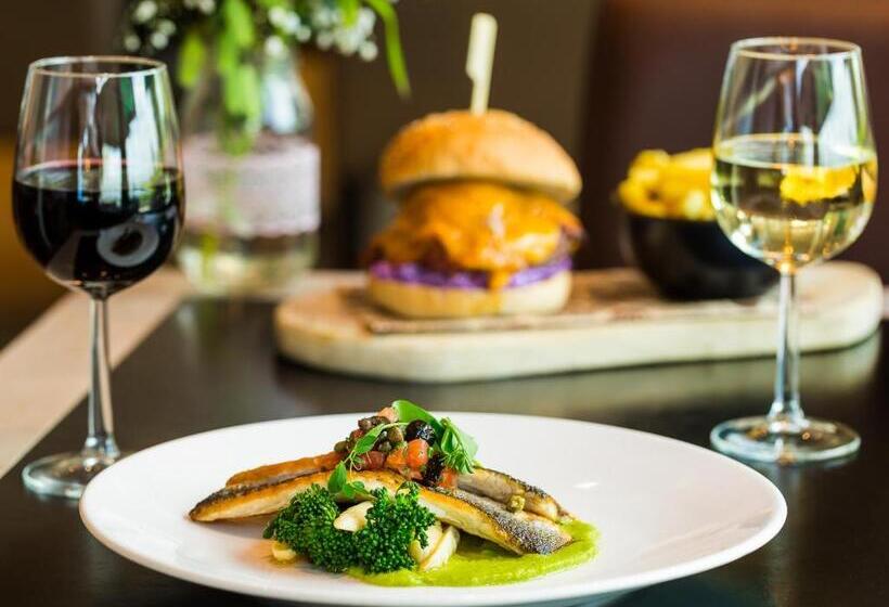 호텔 Postillion Amersfoort Veluwemeer