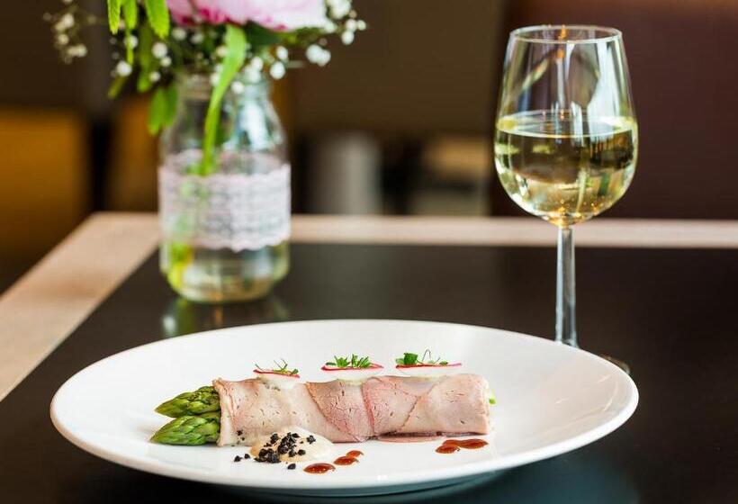 Отель Postillion Amersfoort Veluwemeer