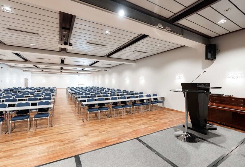 فندق Scandic Alexandra Molde