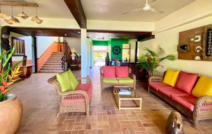 هتل Santo Vanuatu
