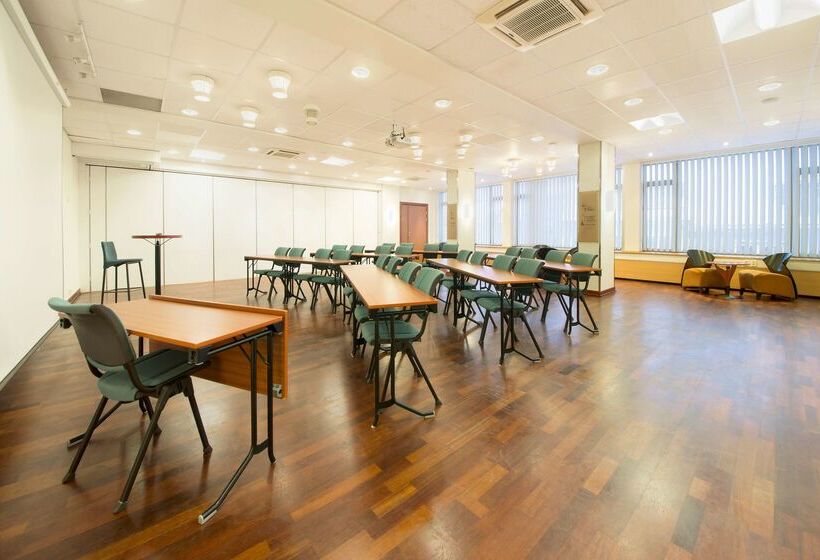 فندق Scandic Grand Tromsø