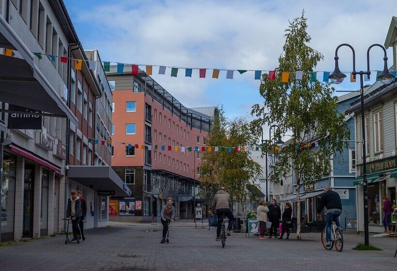 酒店 Scandic Harstad