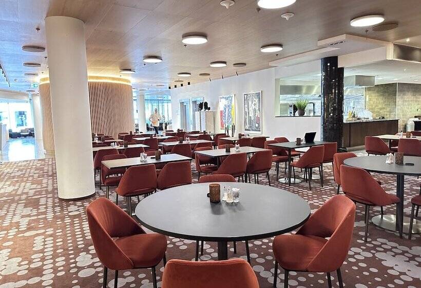 酒店 Scandic Parken