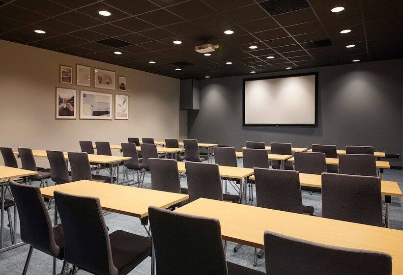 Отель Scandic Royal Stavanger