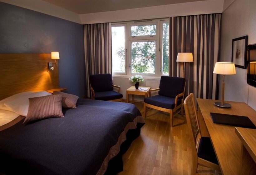 Scandic Sunnfjord Hotel & Spa