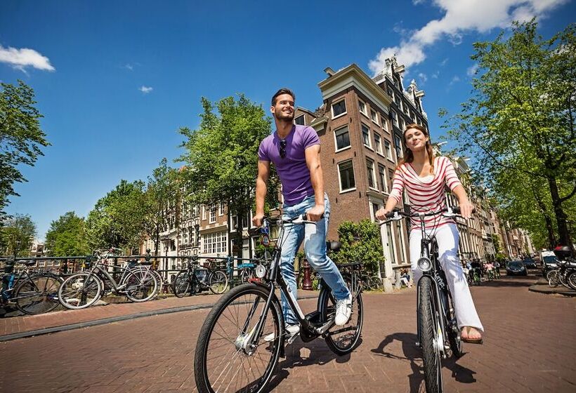 هتل Sint Nicolaas