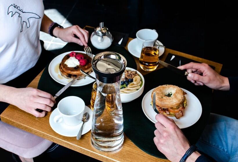 هتل Sint Nicolaas