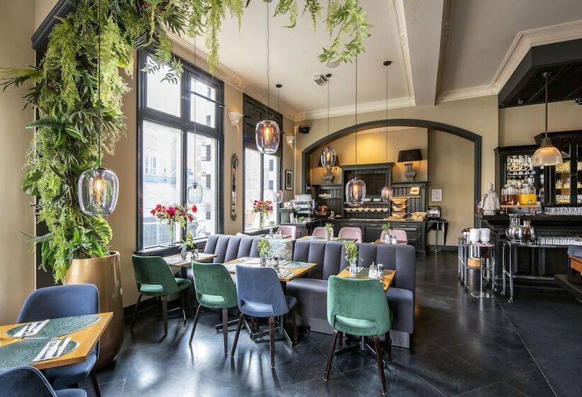 هتل Sint Nicolaas