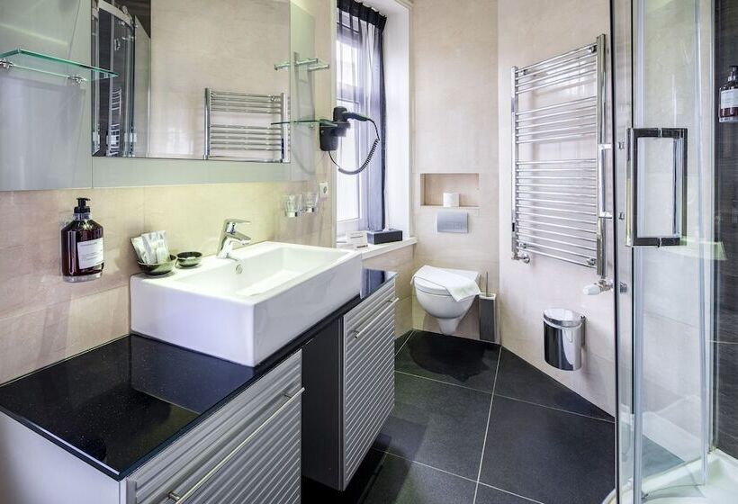 هتل Sint Nicolaas