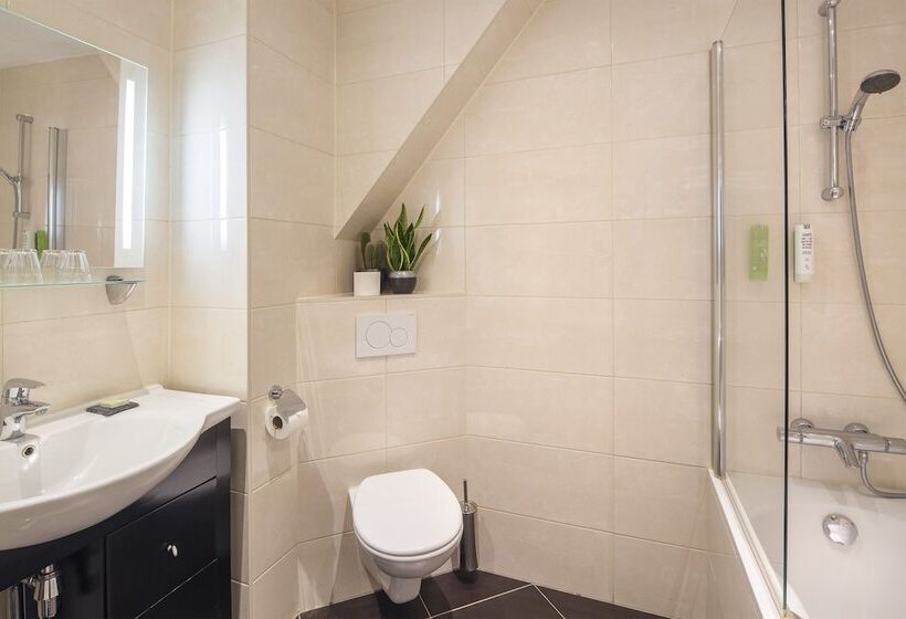 هتل Sint Nicolaas