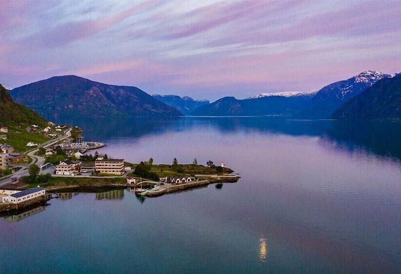 בית מלון כפרי Sognefjord