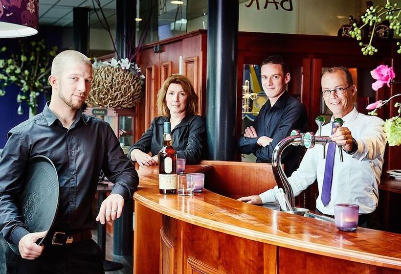 هتل Ten Cate Emmen