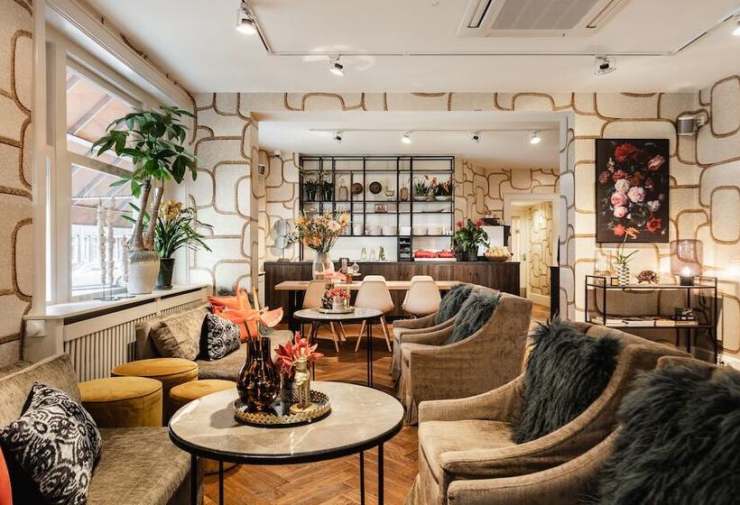 هتل The Delphi  Amsterdam Townhouse
