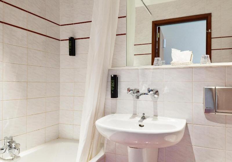 هتل The Neighbours Magnolia