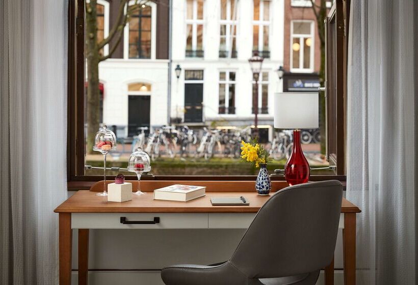 ホテル Tivoli Doelen Amsterdam