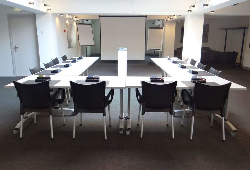 ホテル Tulip Inn Heerlen City Centre