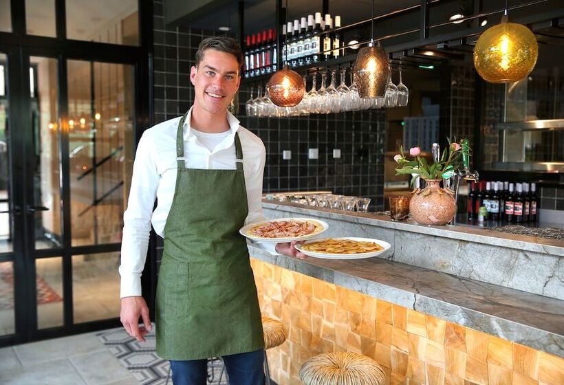 בית מלון כפרי Van Der Valk De Gouden Leeuw