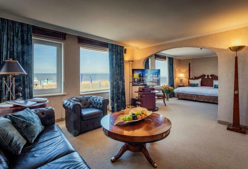 ホテル Van Oranje