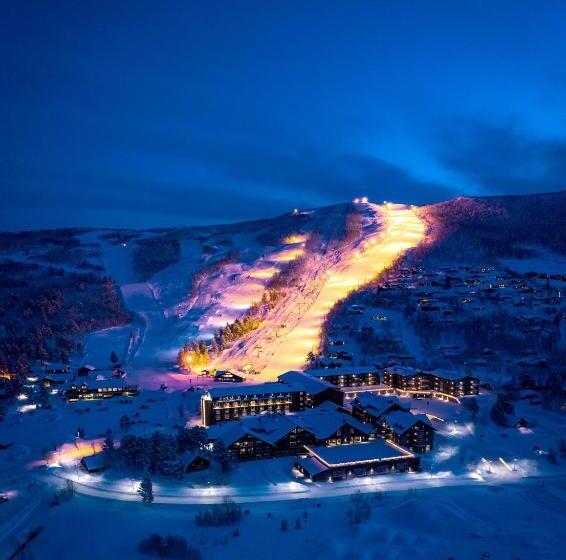 هتل Vestlia Resort