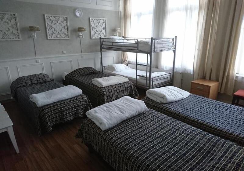 Facade Hotel Amsterdam