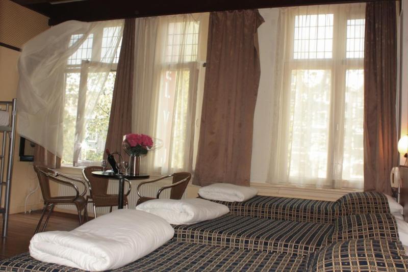 Facade Hotel Amsterdam