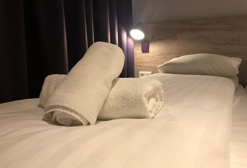 Facade Hotel Amsterdam