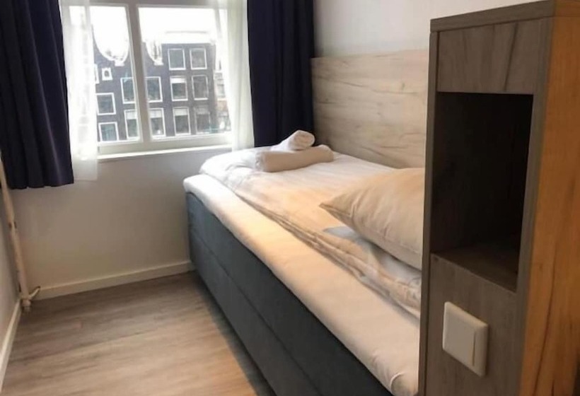 Facade Hotel Amsterdam