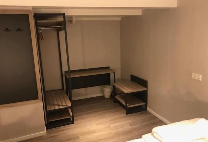 Facade Hotel Amsterdam