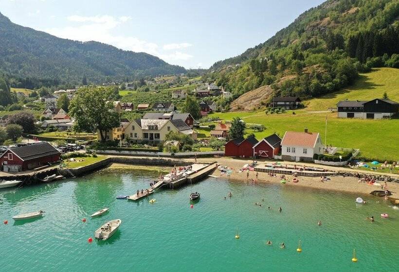 בית מלון כפרי Walaker