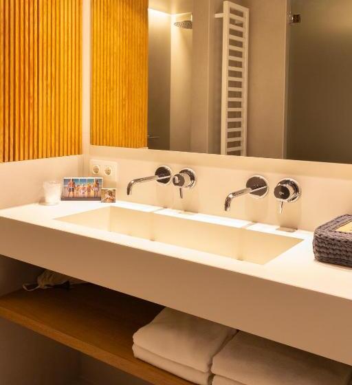 Noordzee, Hotel & Spa
