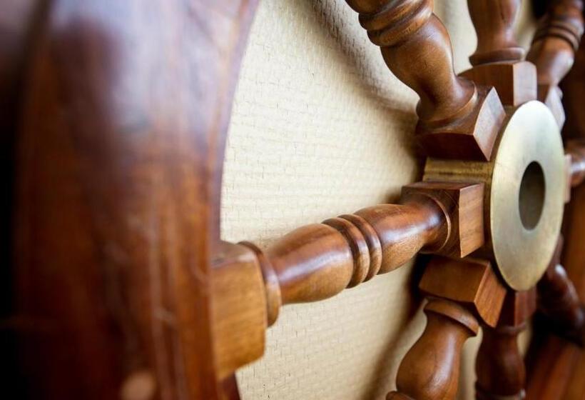 Strandhotel De Vassy