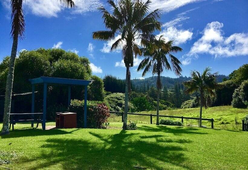 The Polynesian Apartments