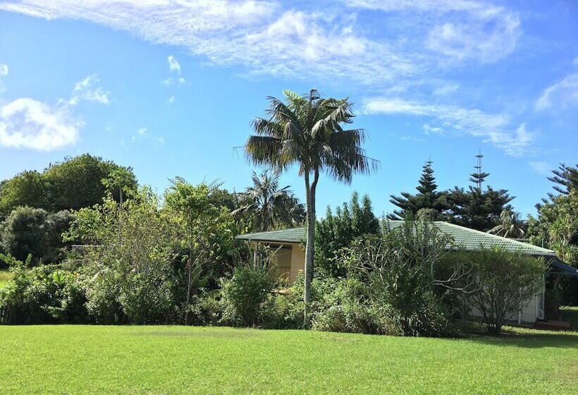 The Polynesian Apartments