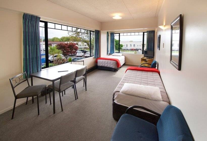 Ambassador Thermal Motel