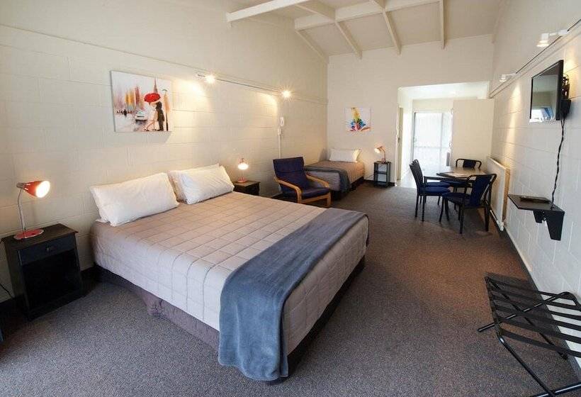 Ambassador Thermal Motel