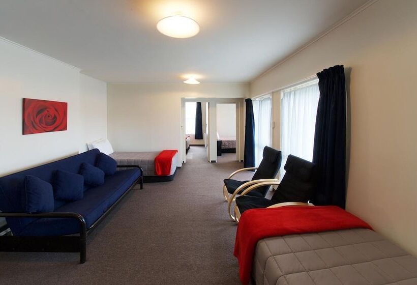 Ambassador Thermal Motel