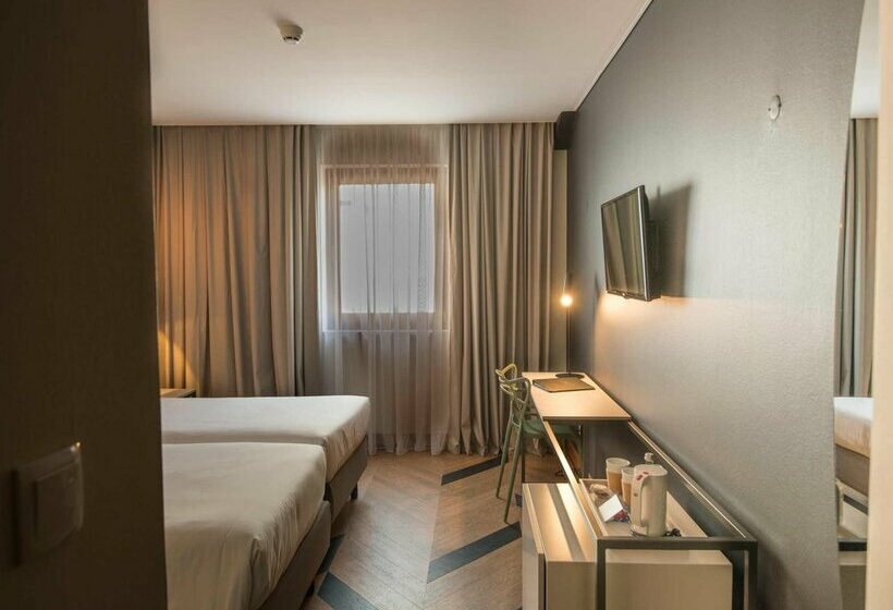 Azoris Angra Garden - Plaza Hotel